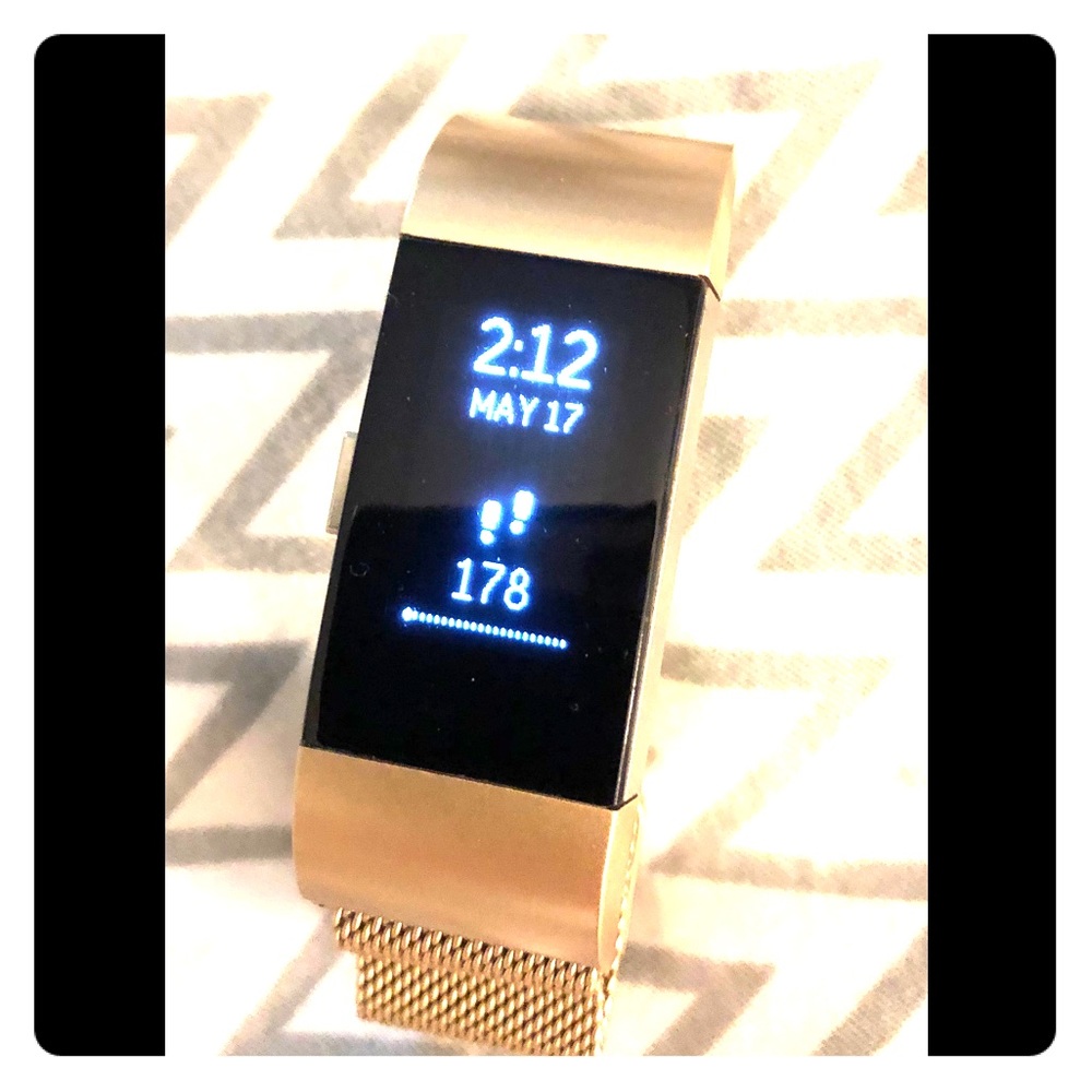 Fitbit charge 2 with magnetic band